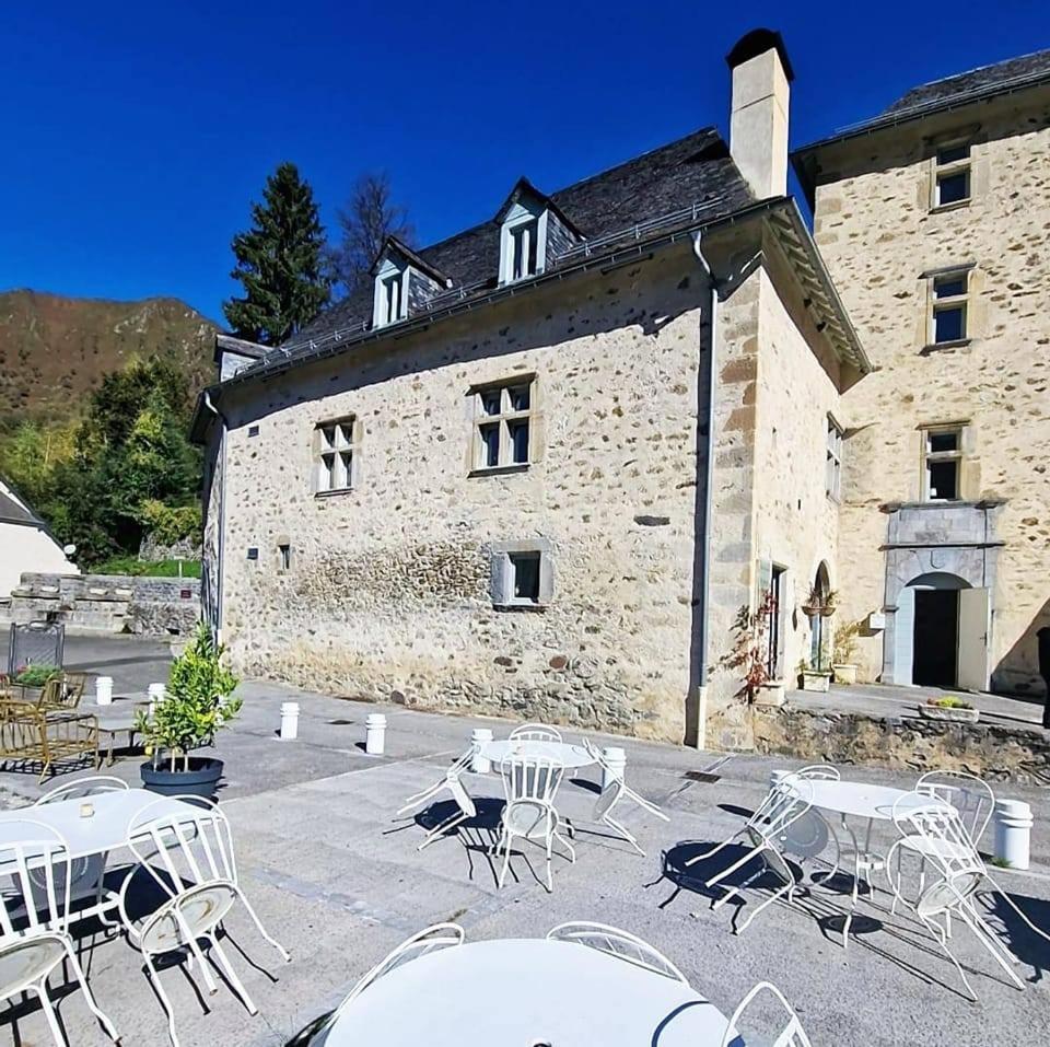 Chateau D'Arance Hotel Restaurant Espace Bien-Etre Cette-Eygun Dış mekan fotoğraf